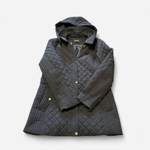 Super cool black with gold accents quilted puffer style women’s jacket!